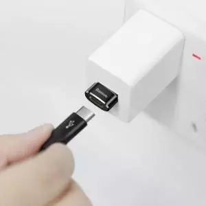 Adapter Baseus z USB-C do USB-A 3A (czarny)